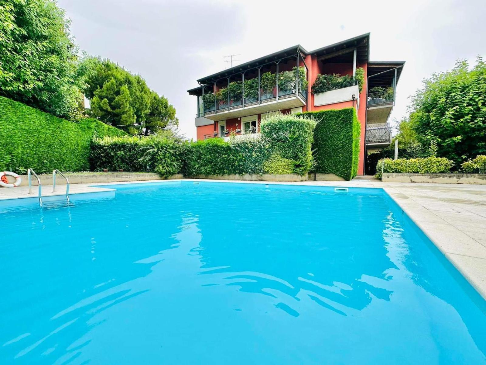 Home Sweet Home Desenzano del Garda Eksteriør billede